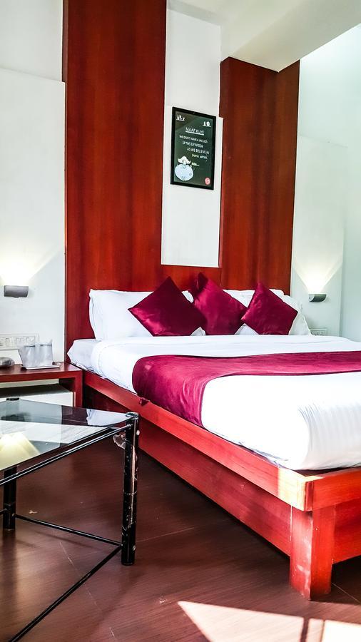 Hotel Khandesh Residency Panvel Eksteriør bilde